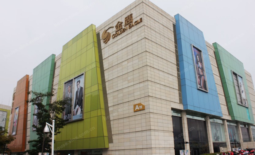 松藩金鹰奥莱城